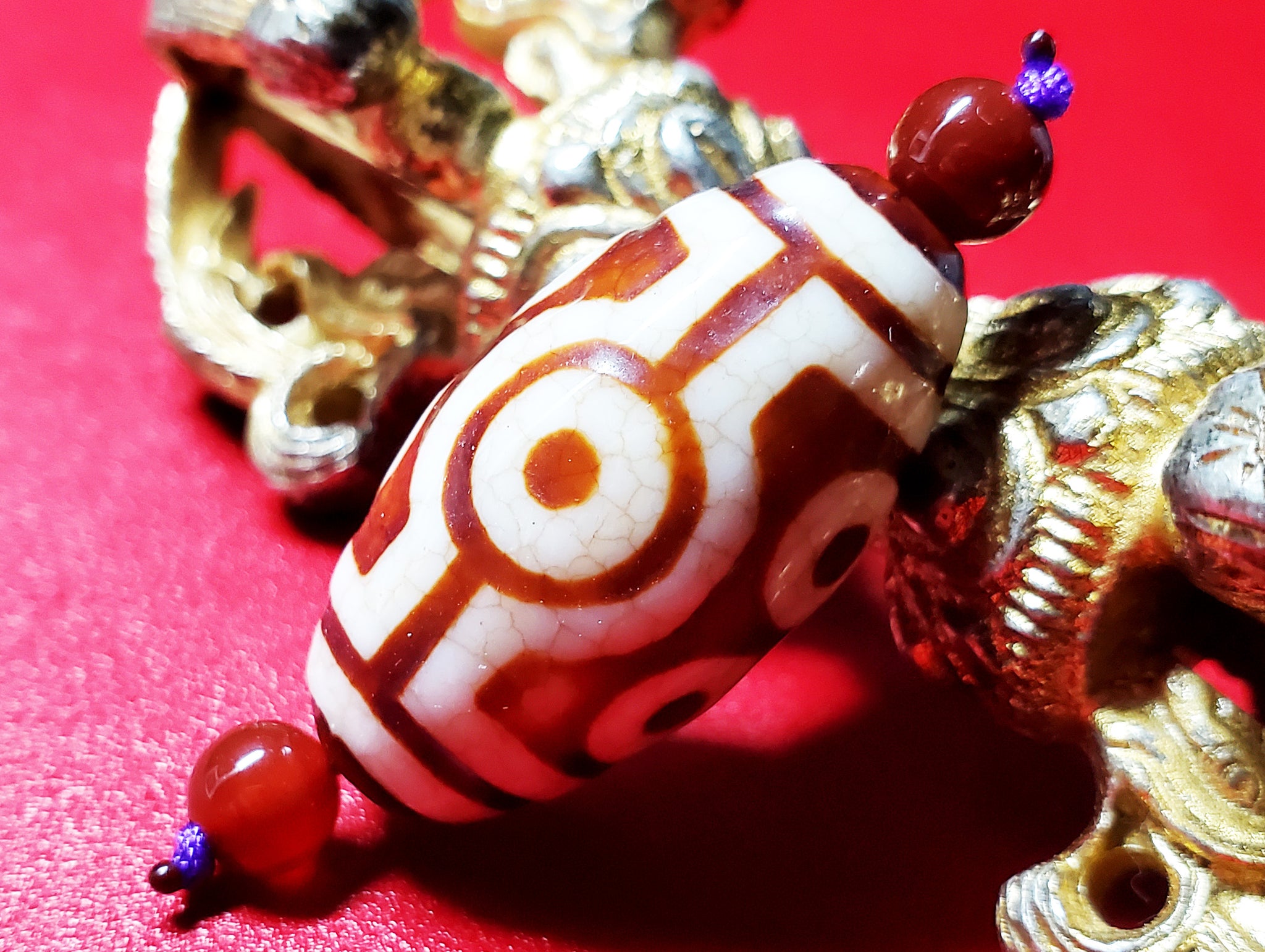 上肯製天珠・七眼天珠 – 天然石の店 ふうちゃん