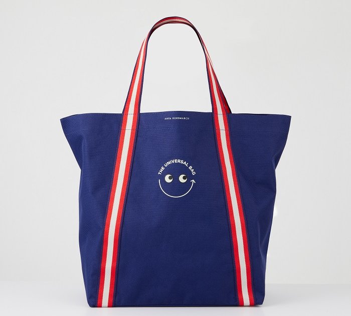 売り切れ必須！《アニヤ・ハインドマーチ》のエコバッグ「Universal