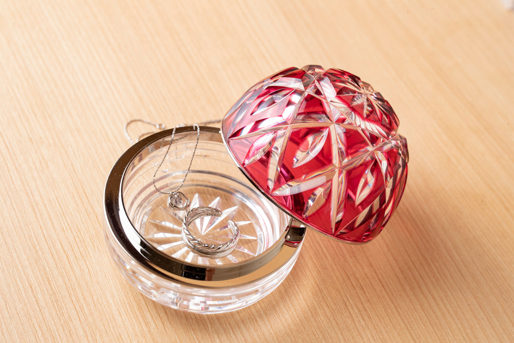 江戸切子蓋付珍味赤 – FUFU JAPAN SELECTION