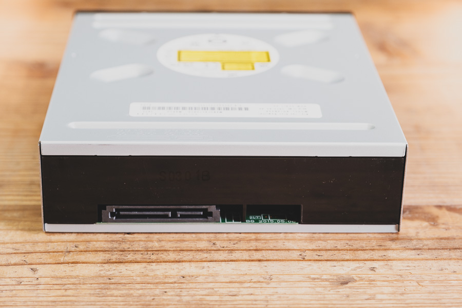 いまさら内蔵型 Blu-rayドライブを購入【日立LGデータストレージ