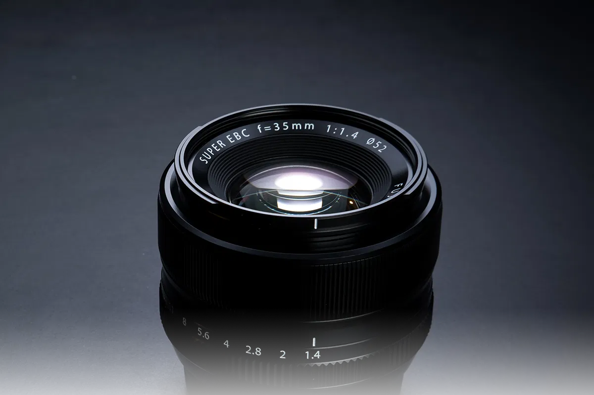 FUJINON XF35mmF1.4 R | Lenses | FUJIFILM X Series & GFX - India