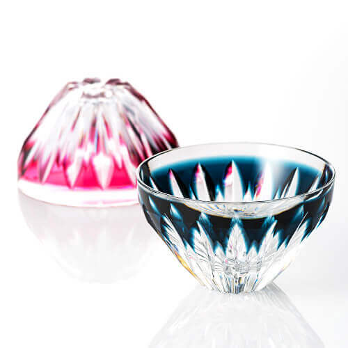 薩摩びーどろ工芸】薩摩切子 富士山盃「青富士」 | 藤巻百貨店