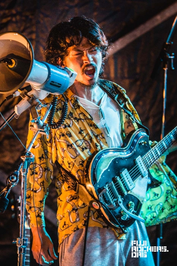 King Gnu | FUJIROCK EXPRESS '17 ENG Ver. | STRAIGHT OUTTA NAEBA!