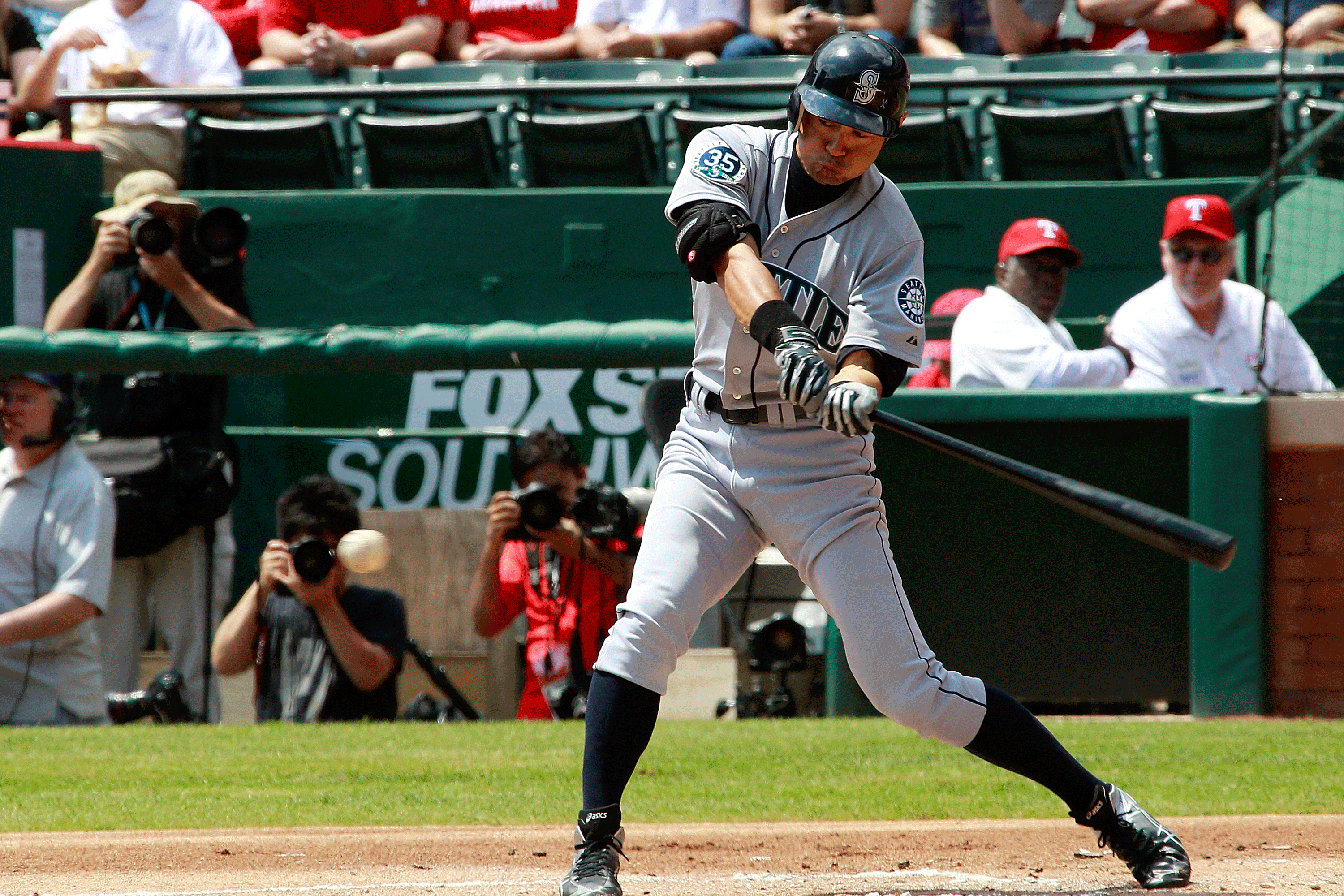 イチローの10年連続200安打に改めて脚光「とんでもない連続記録