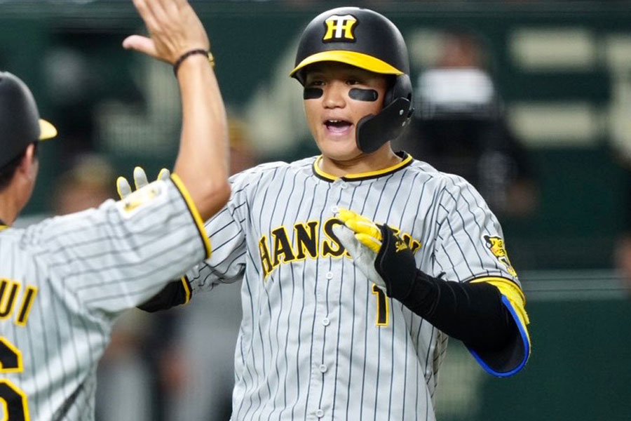 阪神24歳は「やっぱりスターよ」 4番で豪快弾…タイトル射程「まじすげ