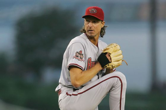 年俸50億円右腕vs40歳で完全試合のレジェンド 