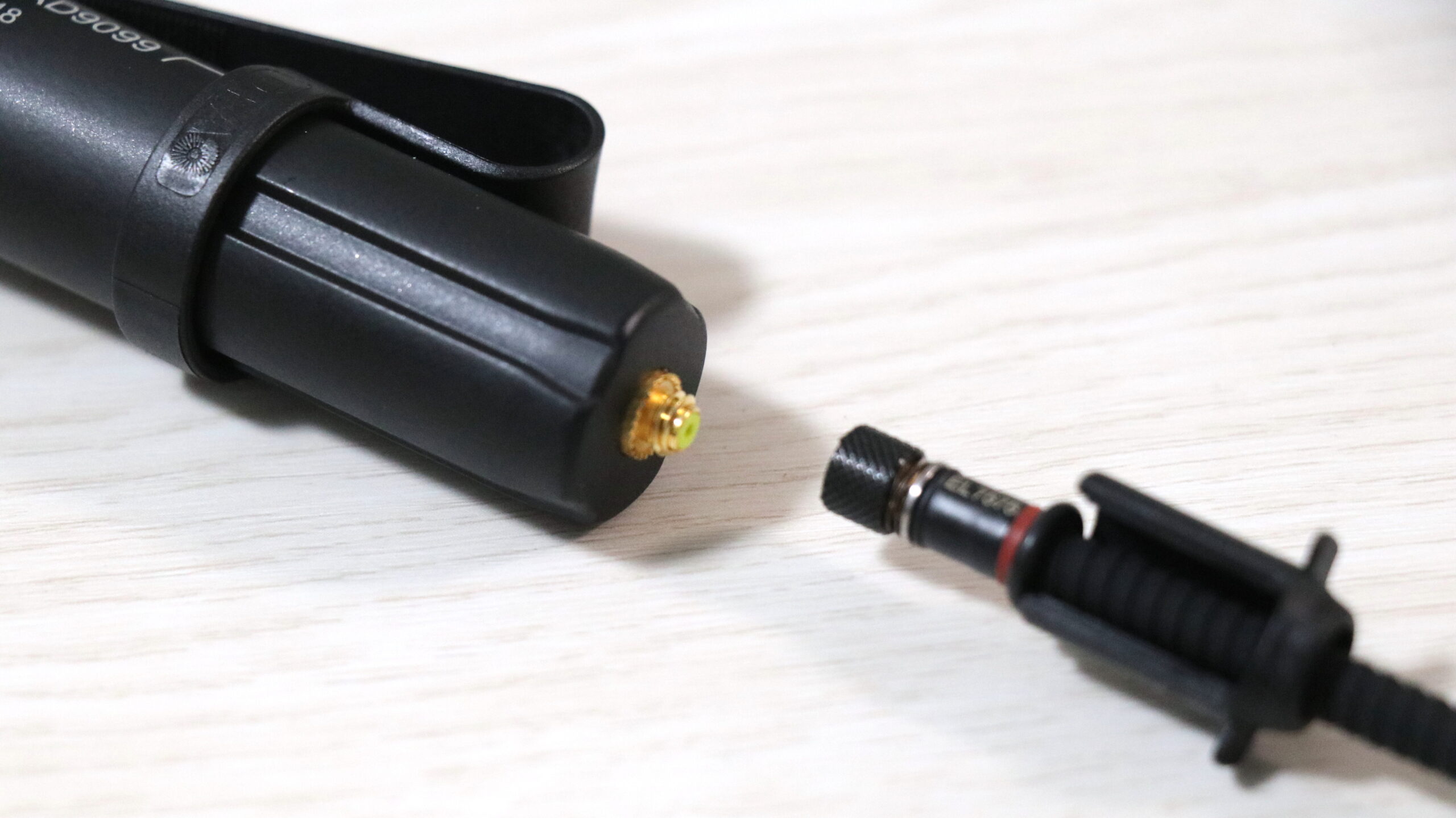 DPA 【4099 CORE+ギターマイクセット】を音のプロがレビュー | 業務用