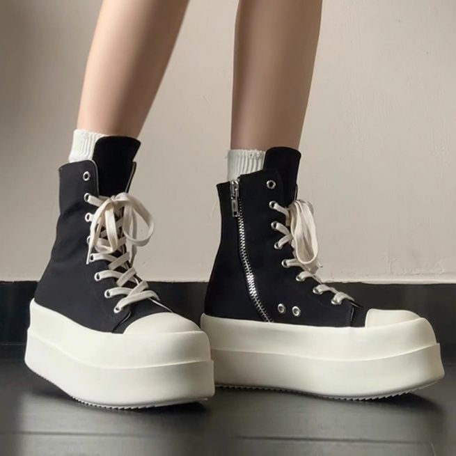 圧倒的な存在感】超厚底 ハイカットキャンバススニーカー ブラック