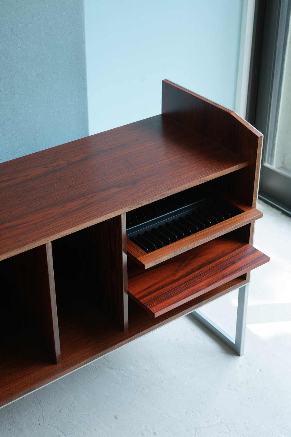 デンマークヴィンテージ バング＆オルフセン システムキャビネット