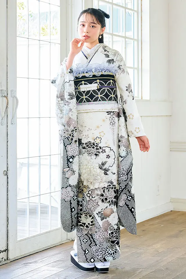 アリエル 振袖 成人式 グレー系花柄振袖 アリエル 振袖 成人式 グレー