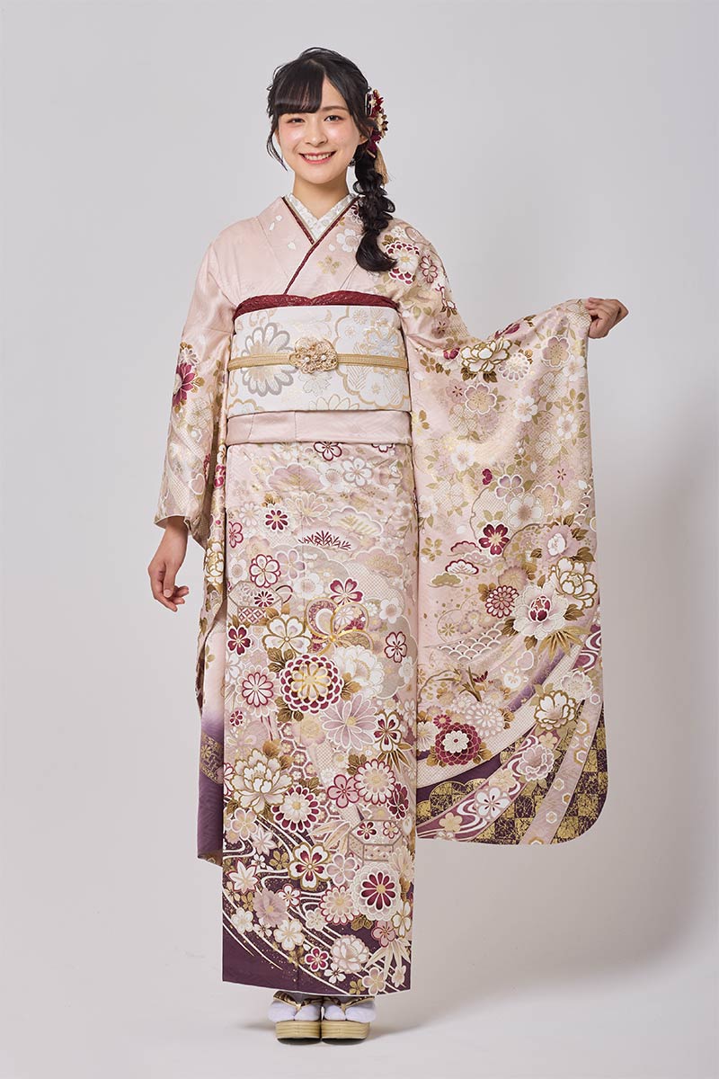 MK-1701】気品のなかに華が咲く可憐さと華やぎの古典美 | MK振袖