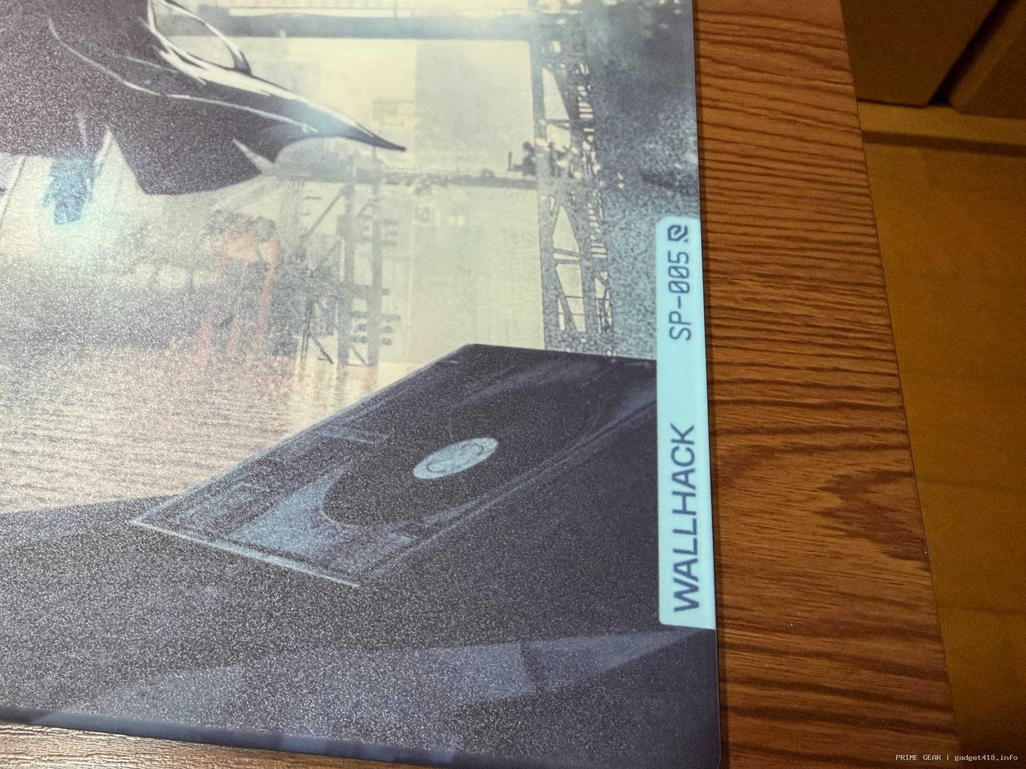 第5世代「Desolate Yume Wallhack SP-005」はガラスマウスパッドの正当