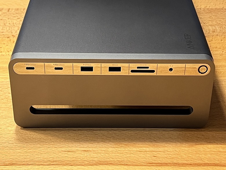 Anker 675 USB-C Docking Station レビュー】デスク周りをスキリ収納