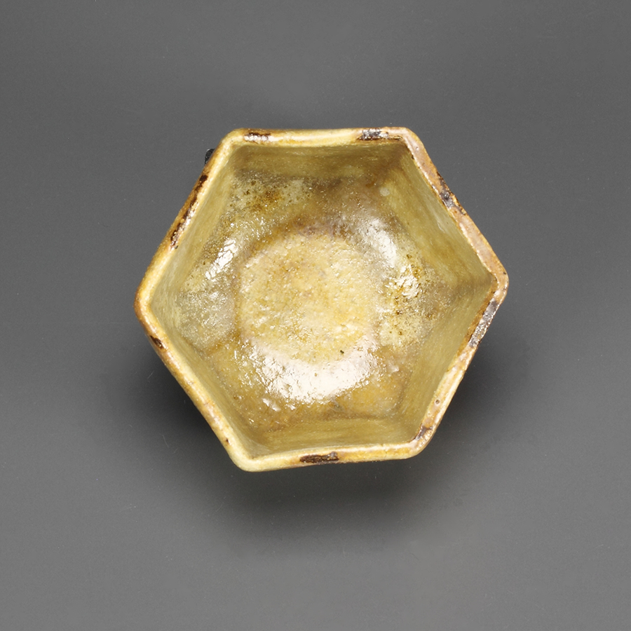 ぐい呑み 池西剛 朧月手六角盃 共箱 IGA0101_03-2.jpg