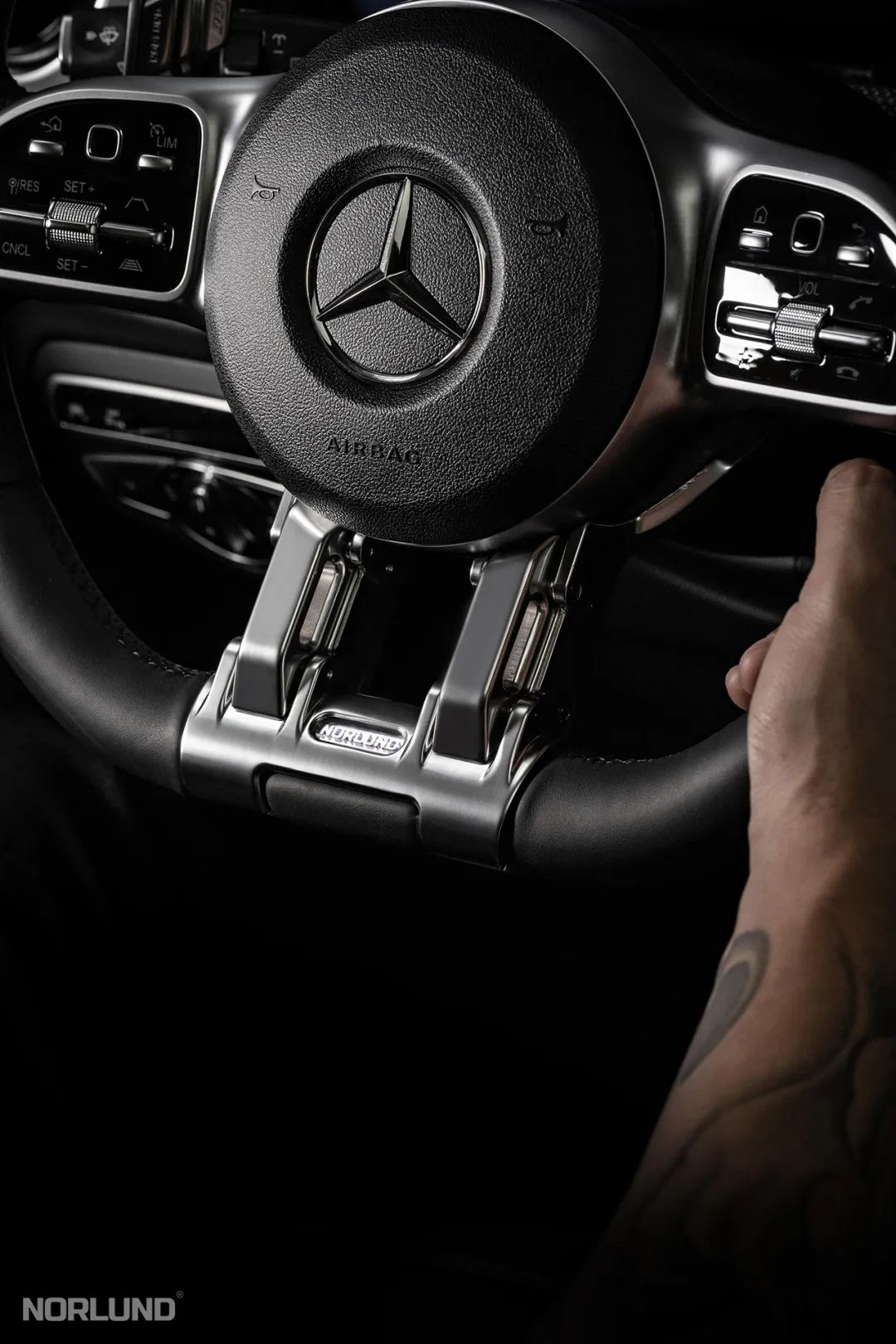 NORLUND】ステアリングスポーク／The G-Class メルセデスゲレンデ