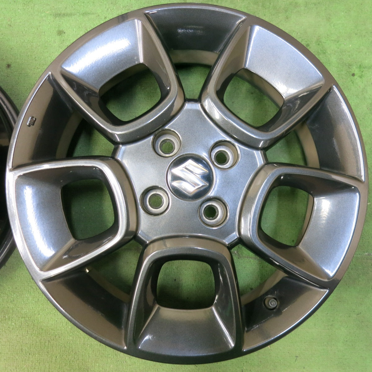 4本価格☆スズキ クロスビー イグニス 純正 ホイール 16インチ 16×5J