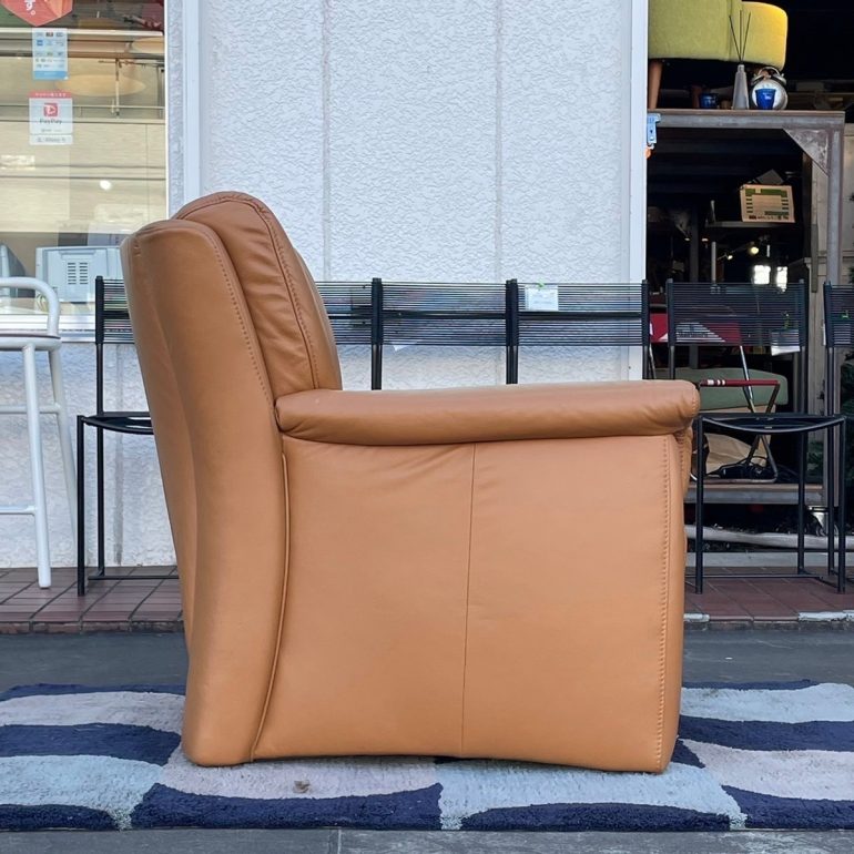 IDC大塚家具取り扱い himolla ヒモラ ベルク 総本革 レザー 一人掛け