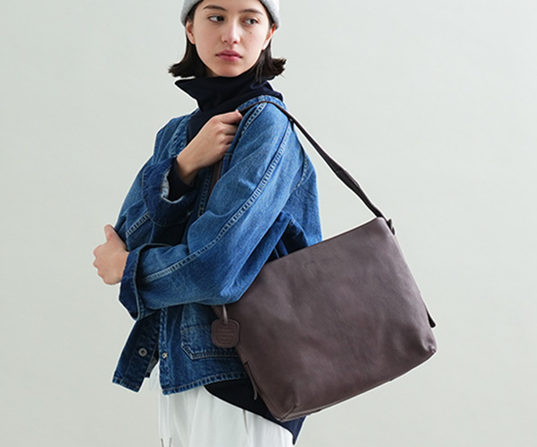 ゴートベーシック 2wayショルダーバッグ｜商品一覧 | 革財布、バッグの