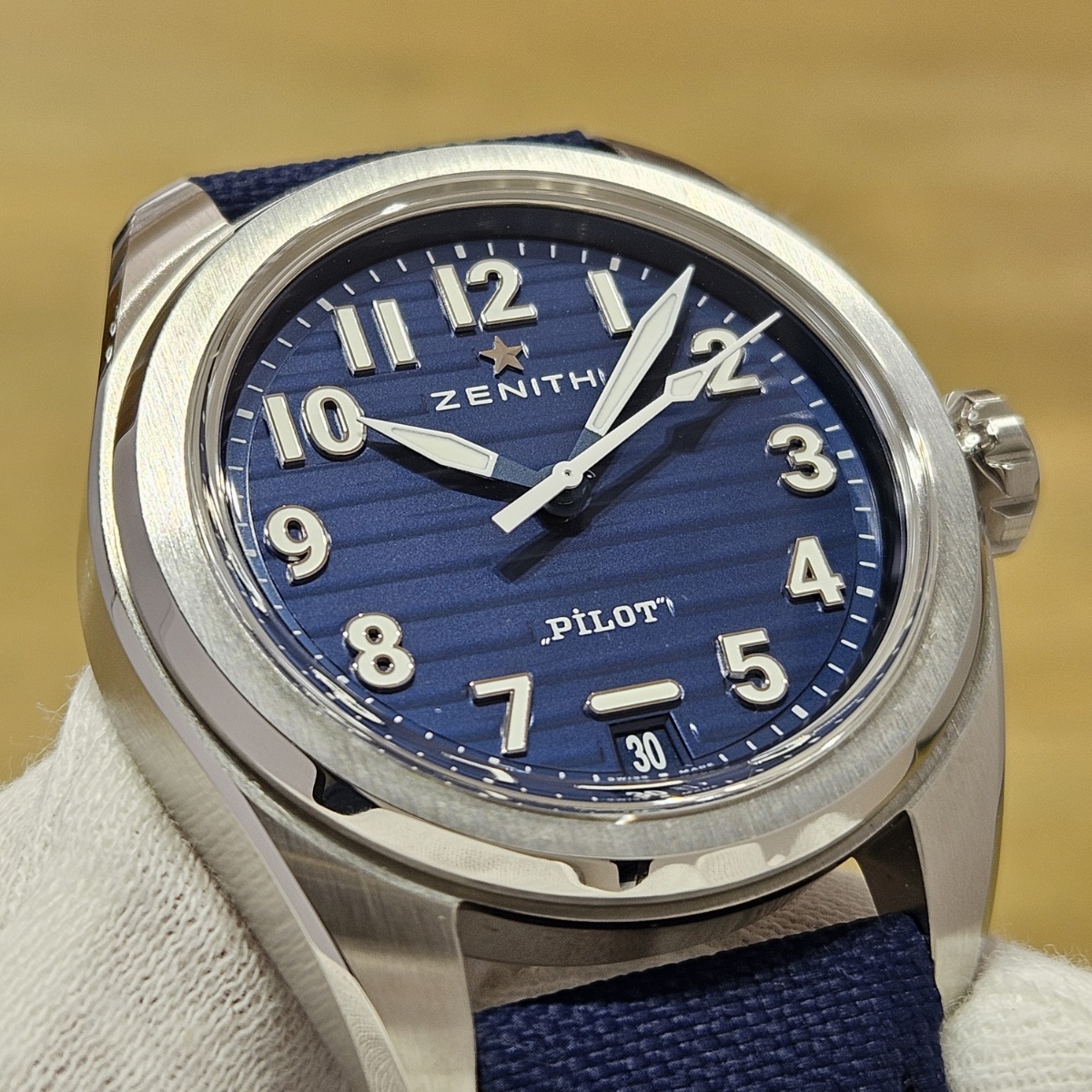 ゼニス パイロットオートマティック 40mm 03.4000.3620/51.I003 青