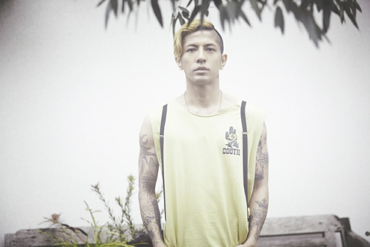 Dragon AshのKj（Vo/Gt）こと降谷建志、1stソロ・アルバム『Everything