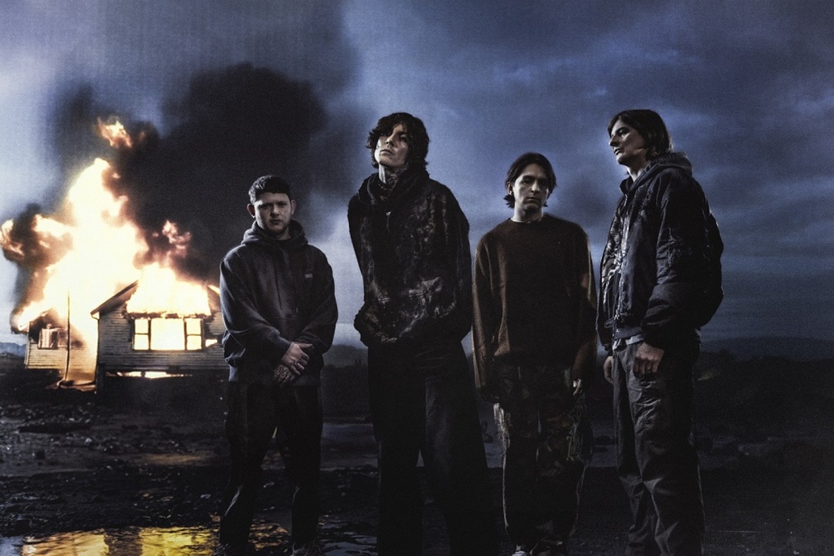 BRING ME THE HORIZON、ニュー・アルバム『POST HUMAN: NeX GEn』豪華