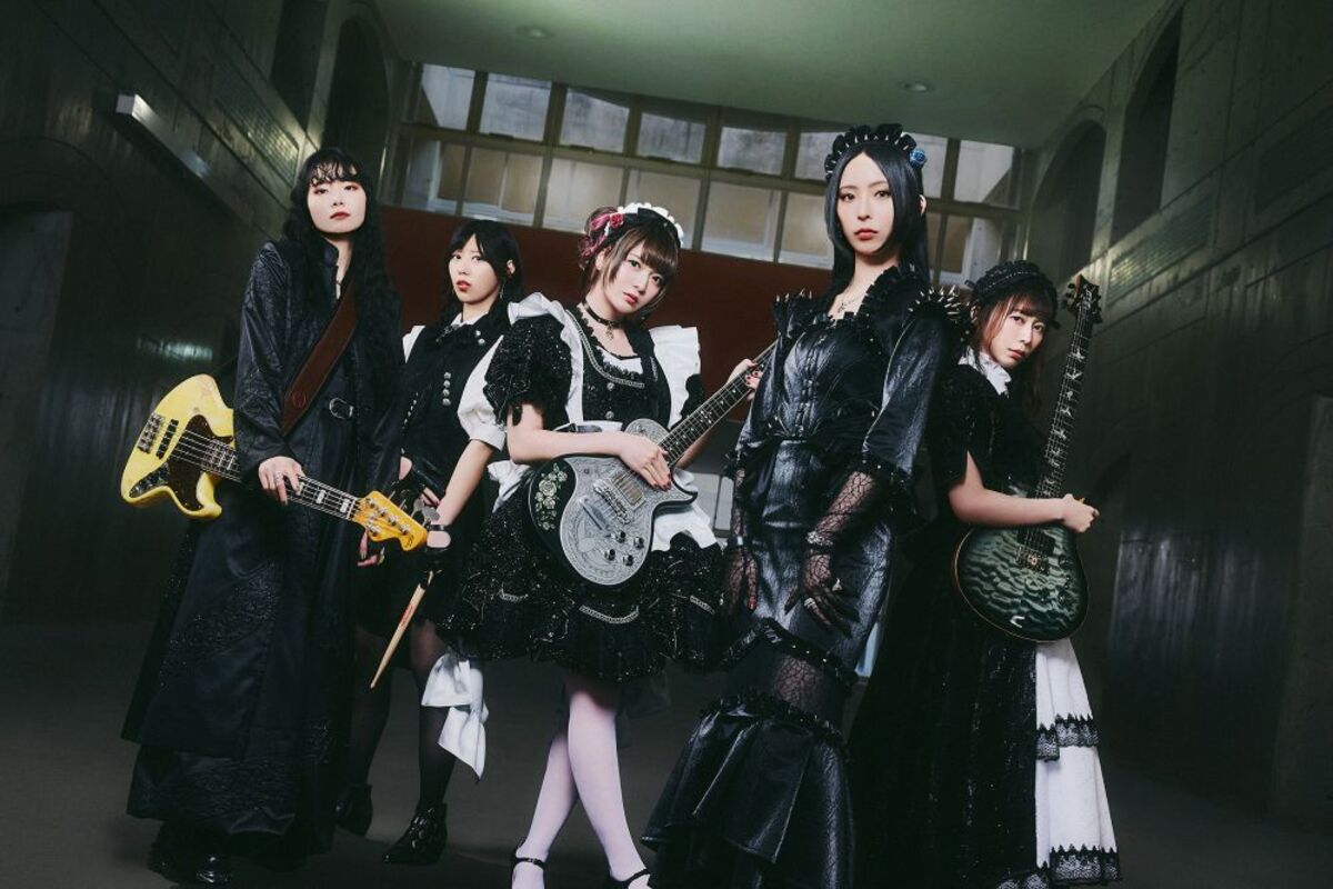BAND-MAID、11/1