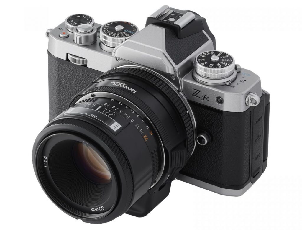 FマウントレンズをニコンZカメラで使用、AF撮影を可能にする電子
