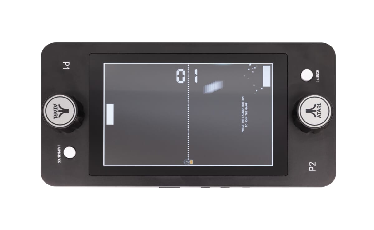 アタリの「PONG」筐体が卓上版に！ 乾電池で動く「Atari Mini PONG Jr