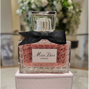 Qoo10] Dior ミス ディオール エッセンス（パルファン