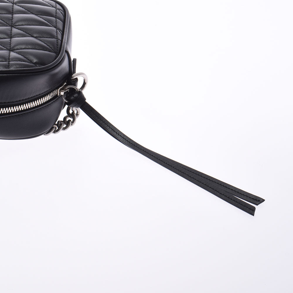 グッチGGマーモント チェーンショルダー スモール 黒 シルバー金具