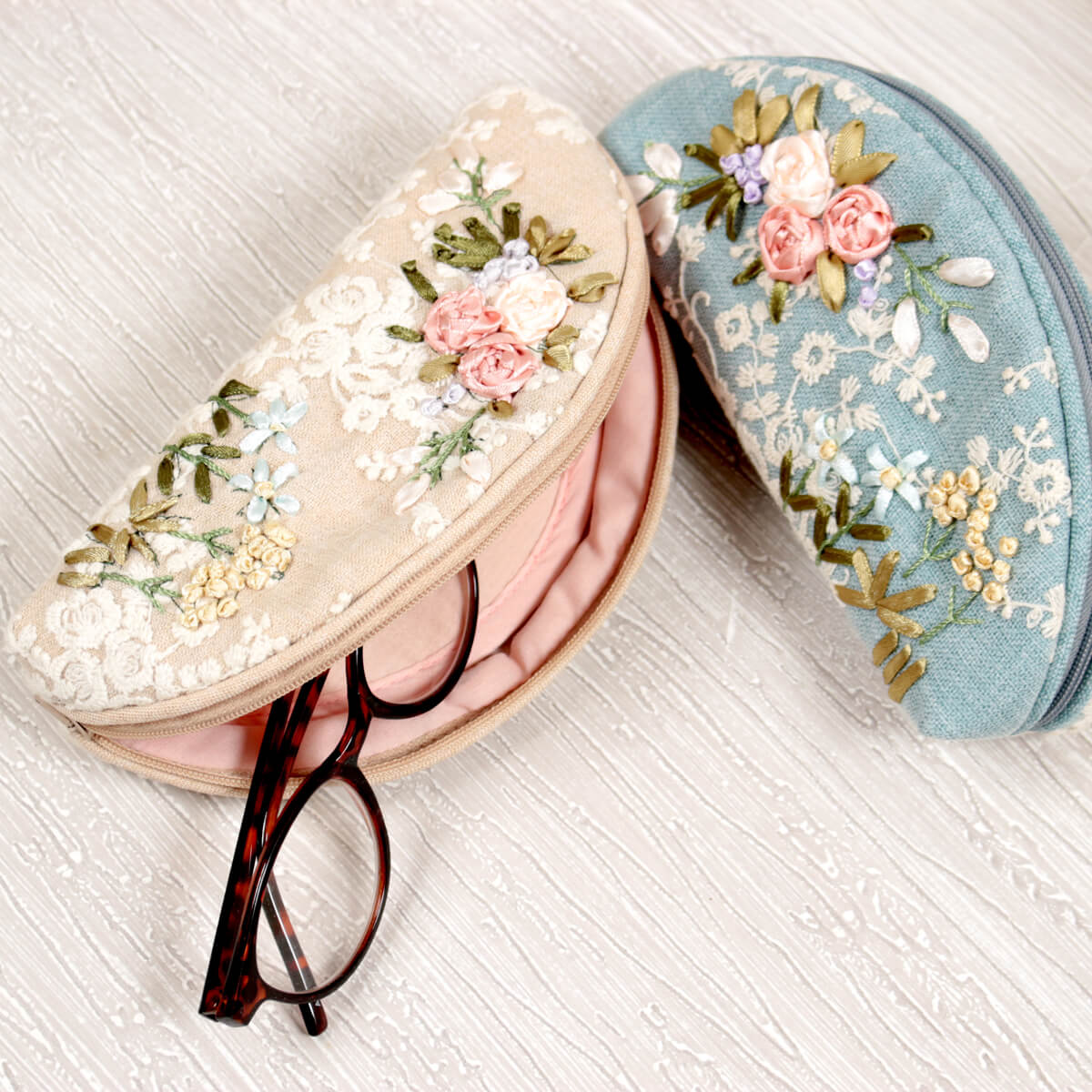 Florist リボン刺繍 眼鏡ケース 約8×18cm｜インテリアレース・テーブル