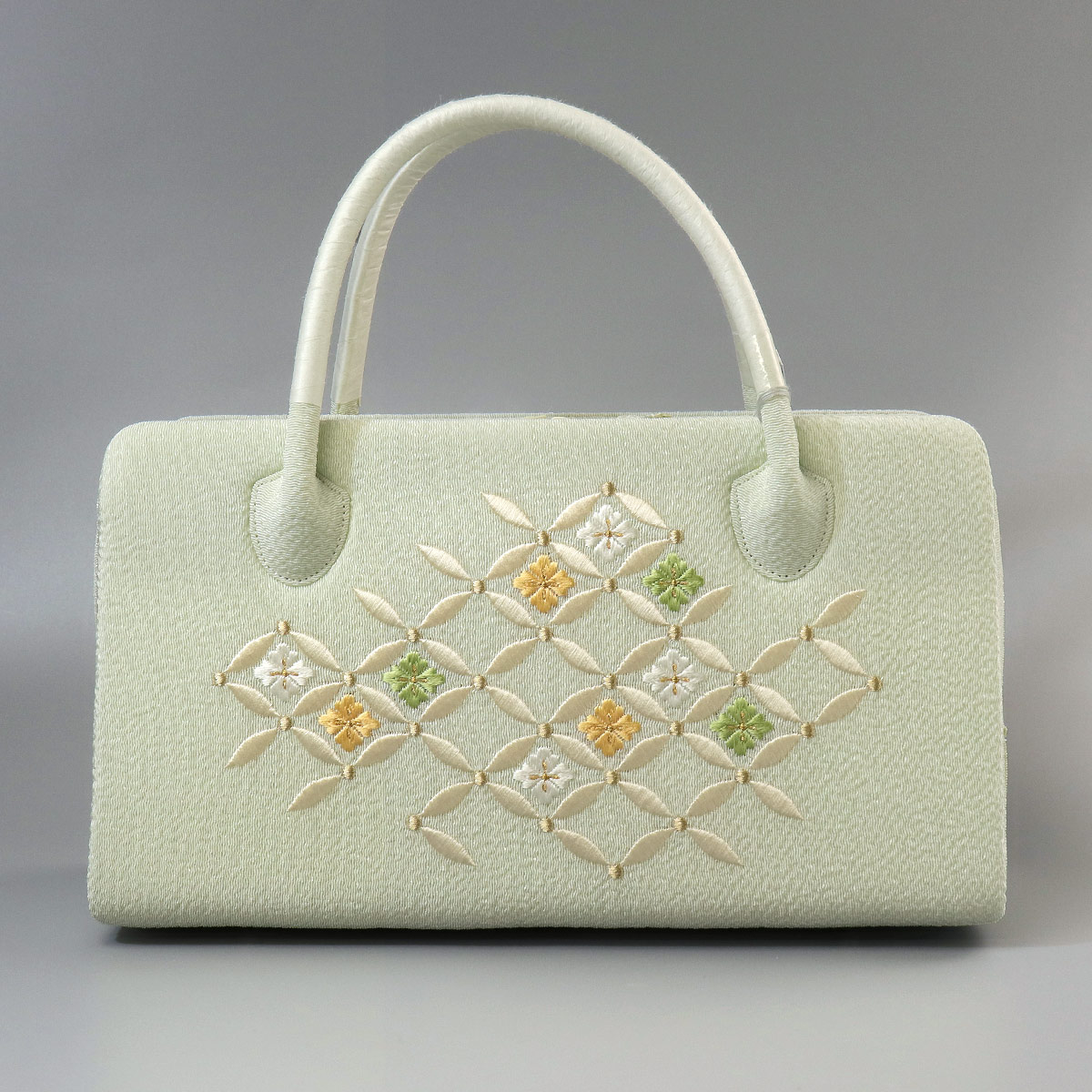 衿秀 公式 バッグ 和装 着物 利休 ばっぐ bag 縮緬 刺繍 花七宝柄 正絹