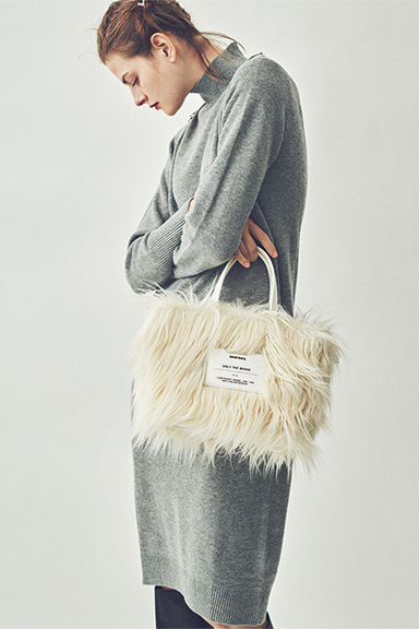 PR] DIESEL 「冬に楽しむ“白のふわふわ”」 | GISELe(ジゼル)