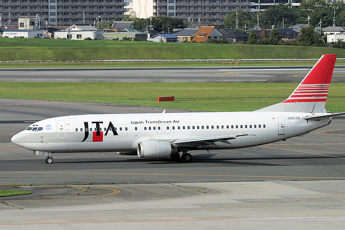 SKY MANTA JTA（日本トランスオーシャン） B737-400 JA8526