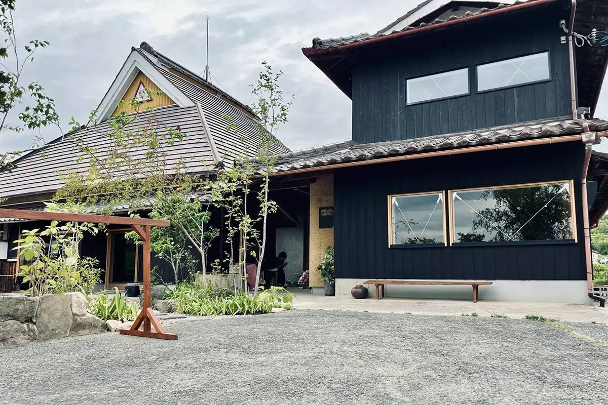 コーヒーや茅葺古民家は、人を集め新たな活動を生むきっかけ。これから