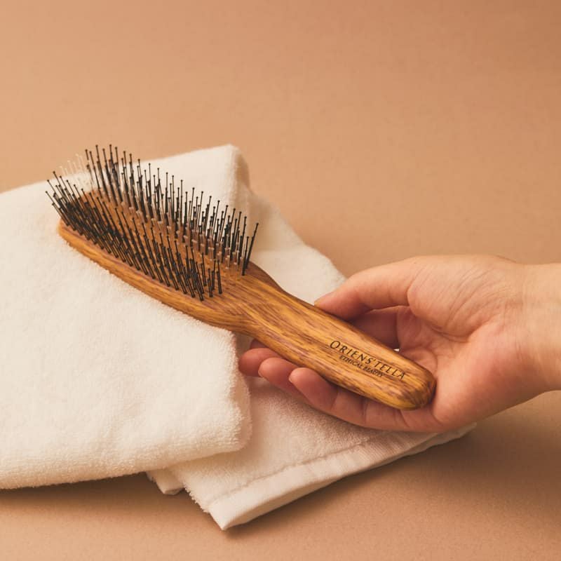 ORIENSTELLA（オリエンステラ） スカルプクリーンブラシ｜サステナブル