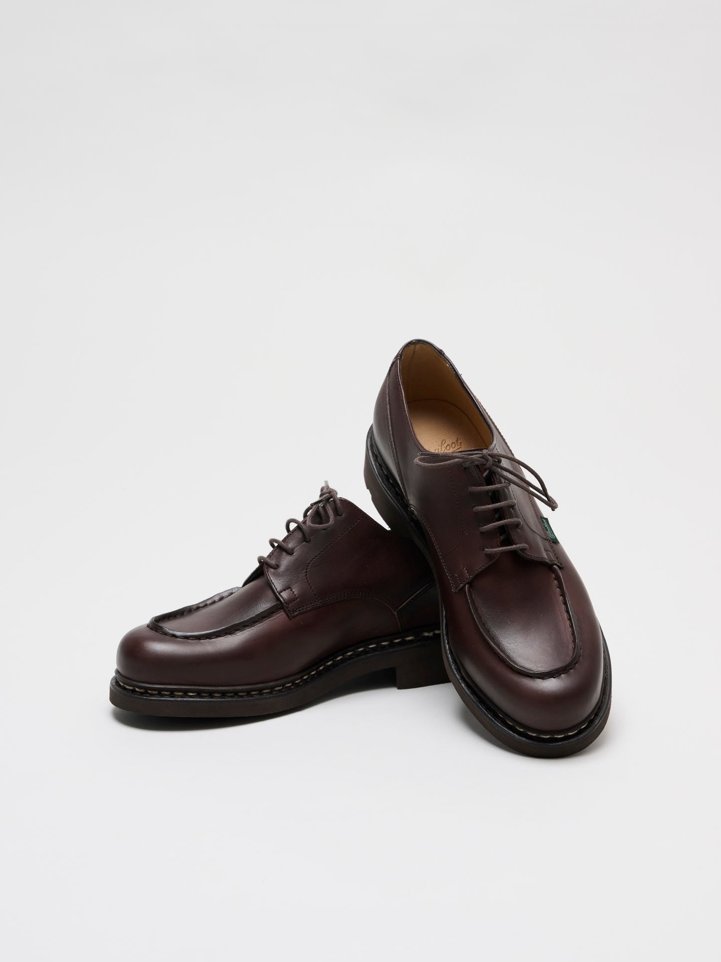 Chambord, Lis Café – Goods