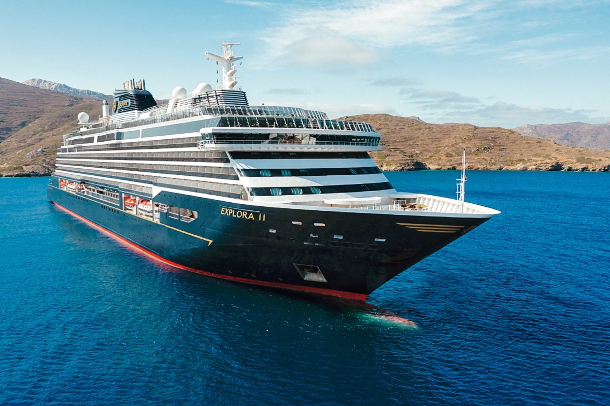 絶景インフィニティプールが誘う。世界屈指の新ラグジュアリー船