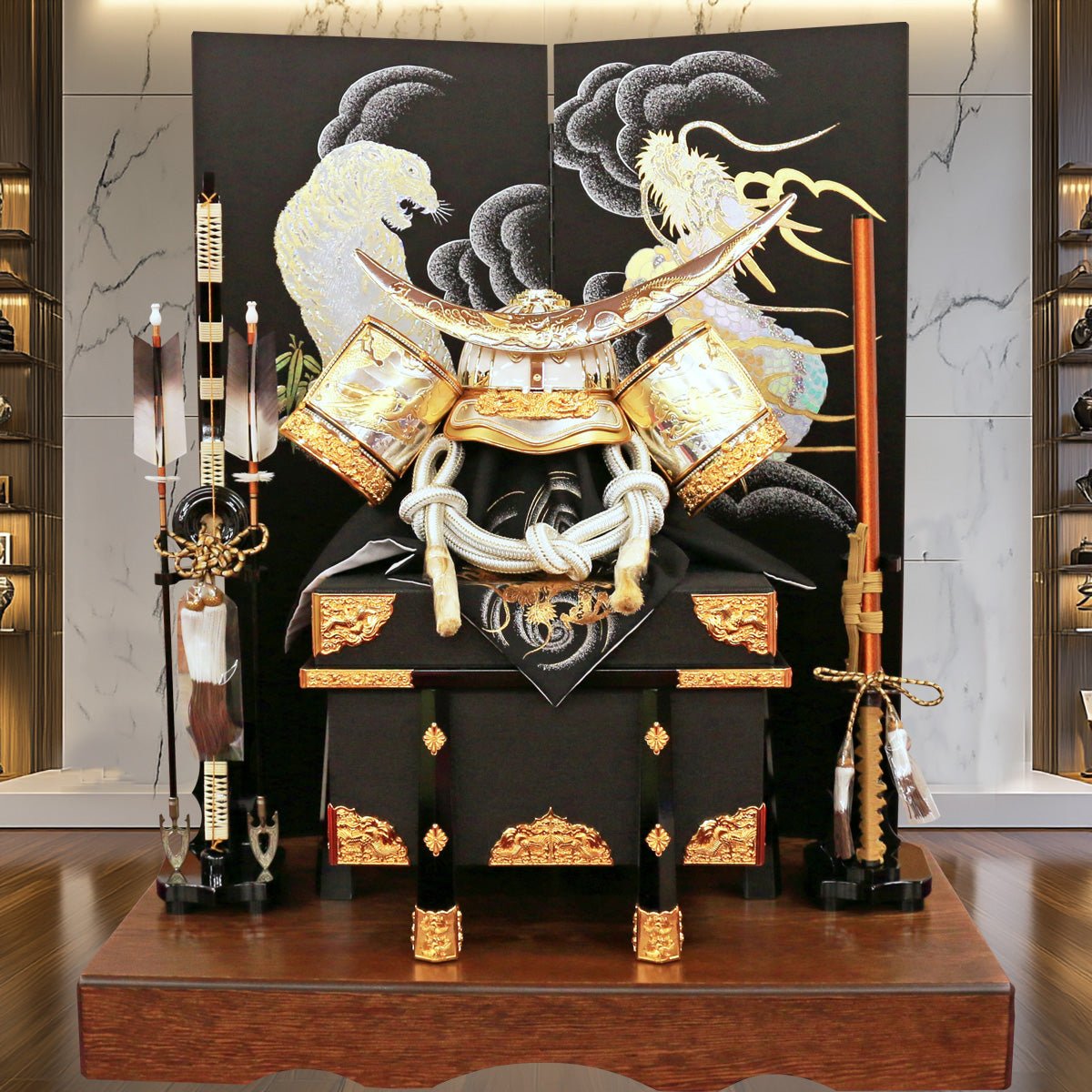 横幅85cm｜着用兜飾り 武将 伊達政宗 白金｜被れる兜飾り｜大きい平