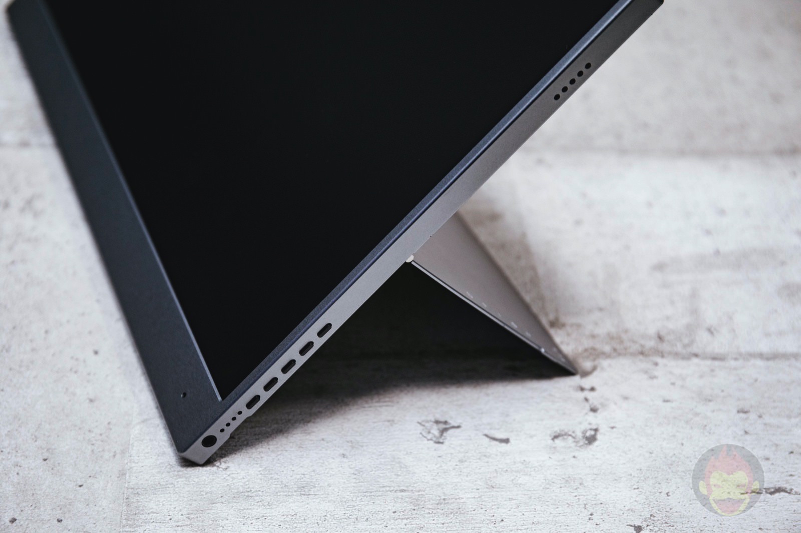 レビュー】モバイルモニター「TAIHE Gemini」のある生活：作業効率