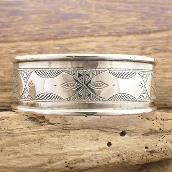 amp japan(アンプジャパン)通販 GOTHIC TOKYO(ゴシックトウキョウ)公式