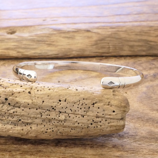 amp japan(アンプジャパン)通販 GOTHIC TOKYO(ゴシックトウキョウ)公式