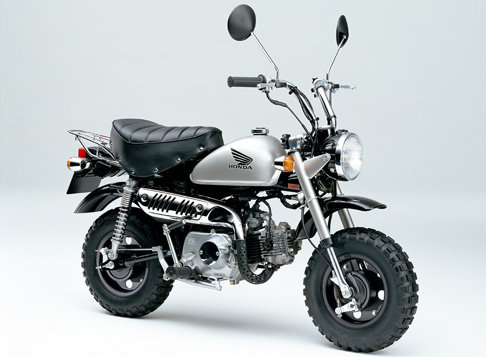 50ccレジャーバイク「モンキー」と「ゴリラ」のカラーを変更し発売