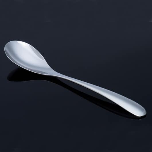 ノーベル賞の晩餐会でも使用されたメイド・イン・ジャパン。山崎金属