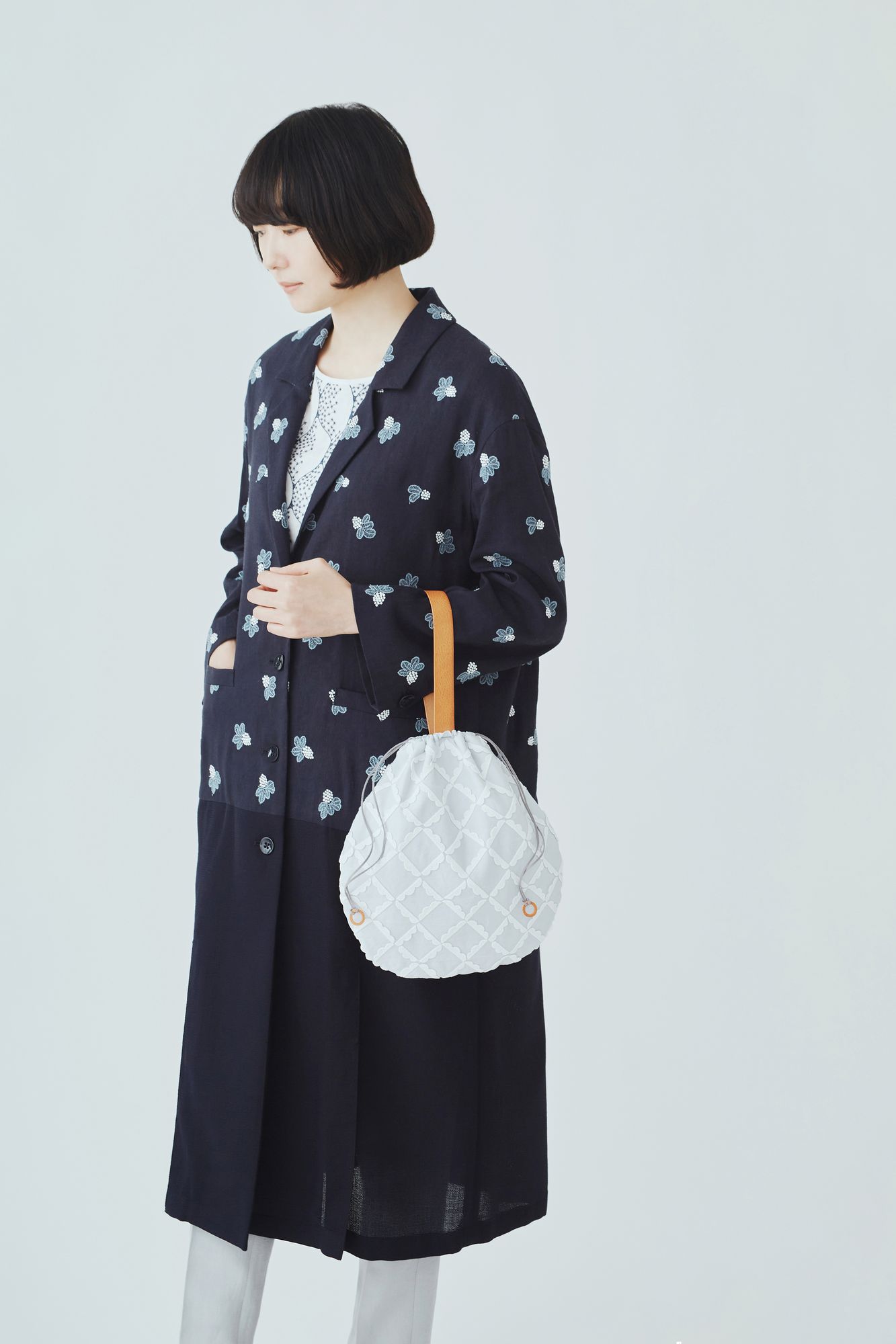 petal fence pear bag / drop bag - minä perhonen