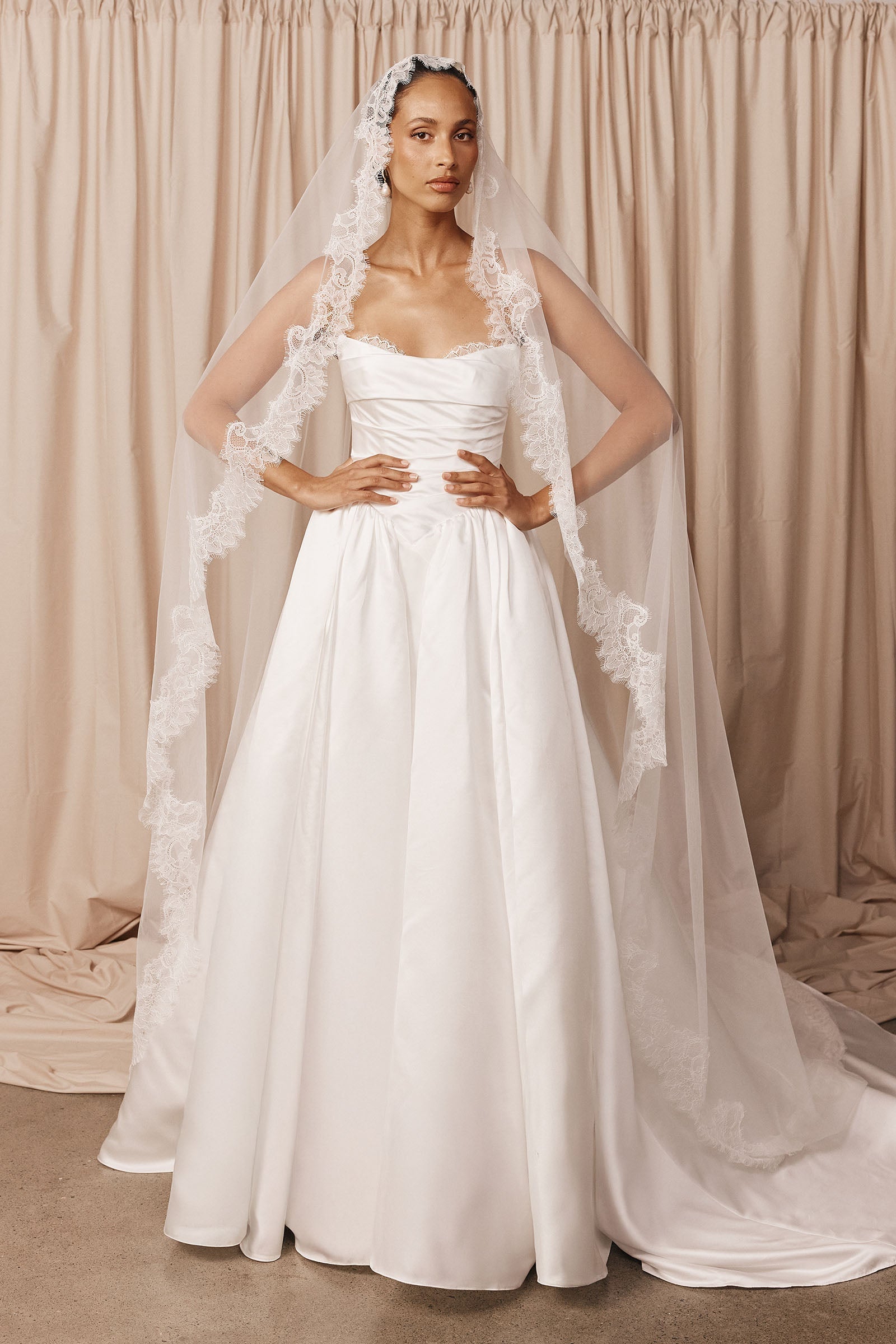 Ophelia Veil | Mantilla Wedding Veil – Grace Loves Lace AU