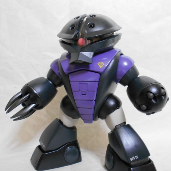 アッガイ 黒い三連星カラー｜ヴァーチェさんのガンプラ作品｜GUNSTA