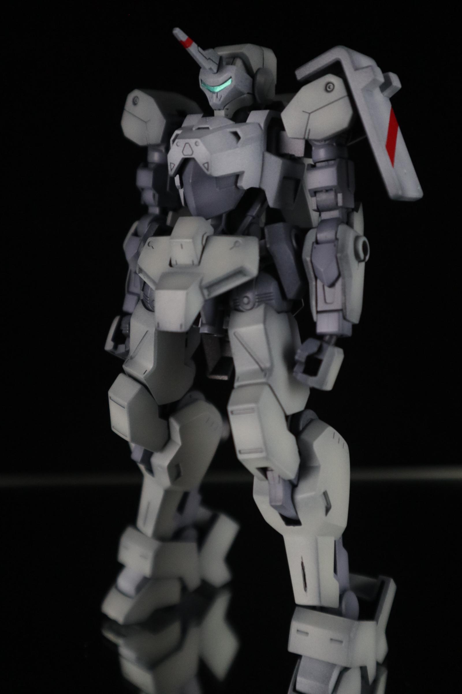 王様の椅子 獅電 オルガ機｜副店長さんのガンプラ作品｜GUNSTA（ガンスタ）