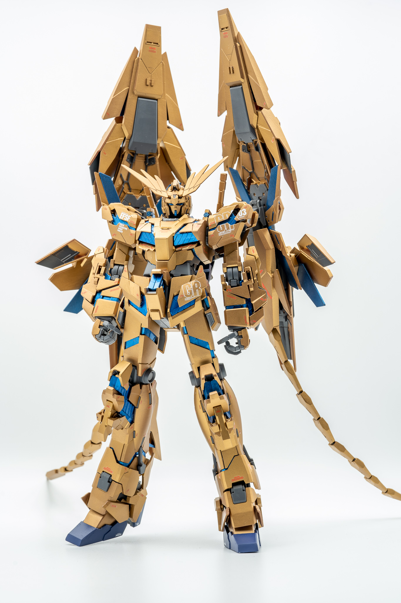 MG ユニコーンガンダム3号機 フェネクス（ナラティブVer.）｜katsuさん