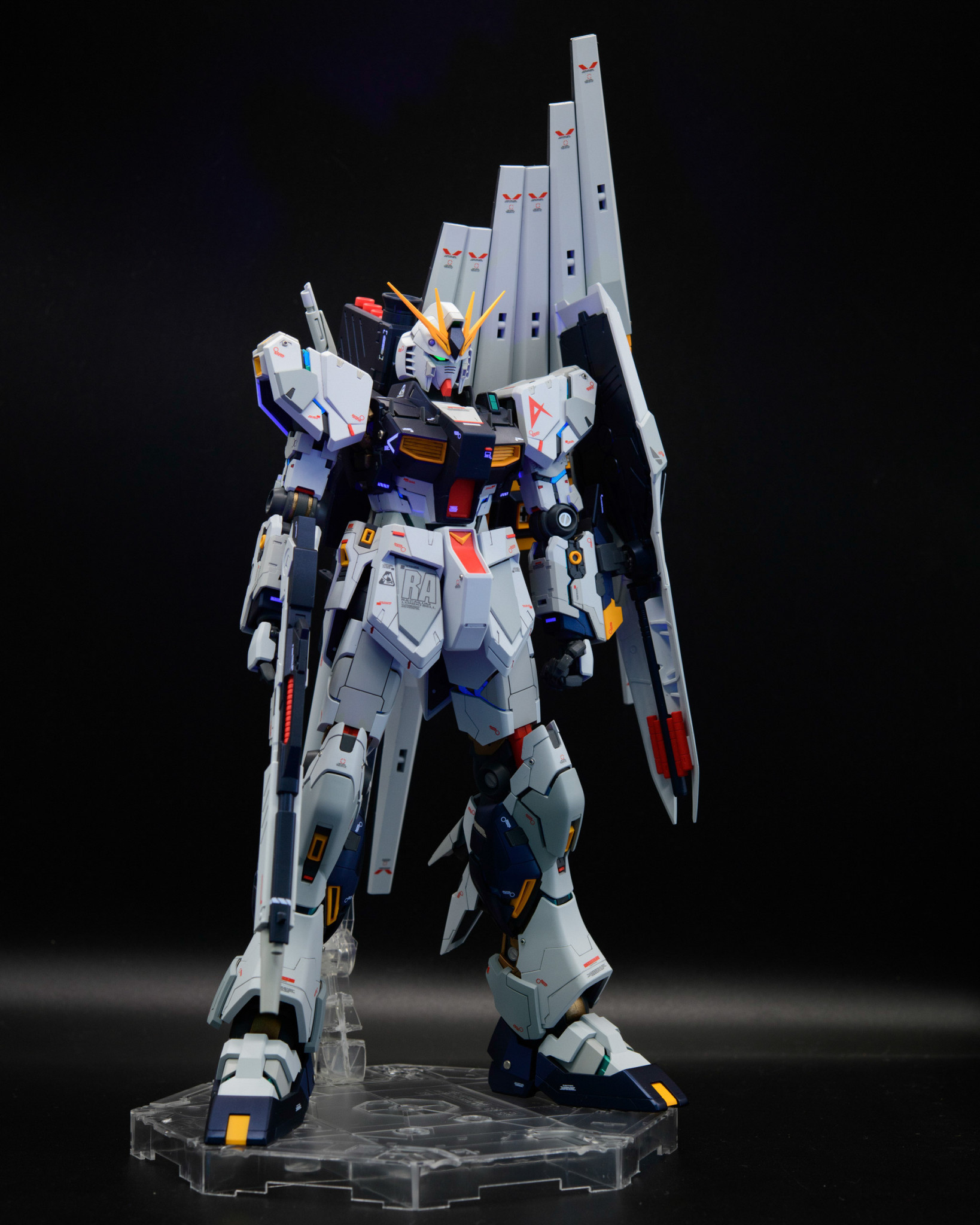 MG νガンダム ver.ka｜赤い彗星さんのガンプラ作品｜GUNSTA（ガンスタ）